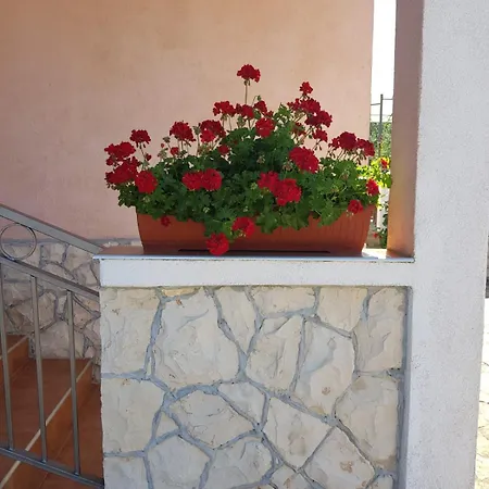 Tatil Evi Nada *