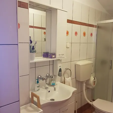 Nada Dom wakacyjny Sali