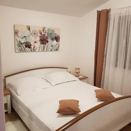 Nada Tatil Evi *