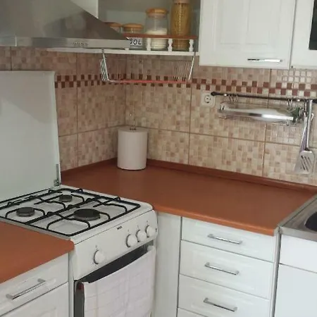 Tatil Evi Nada Sali