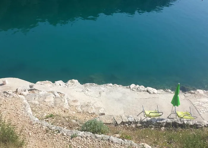 Nada בית נופש